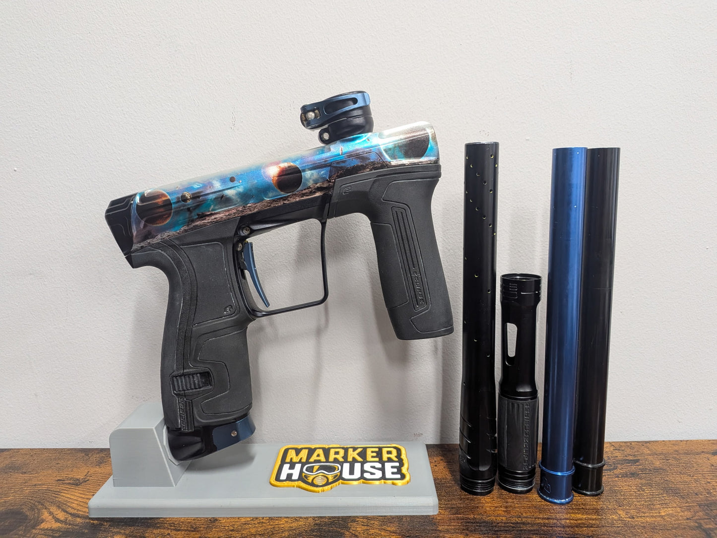 Cs2