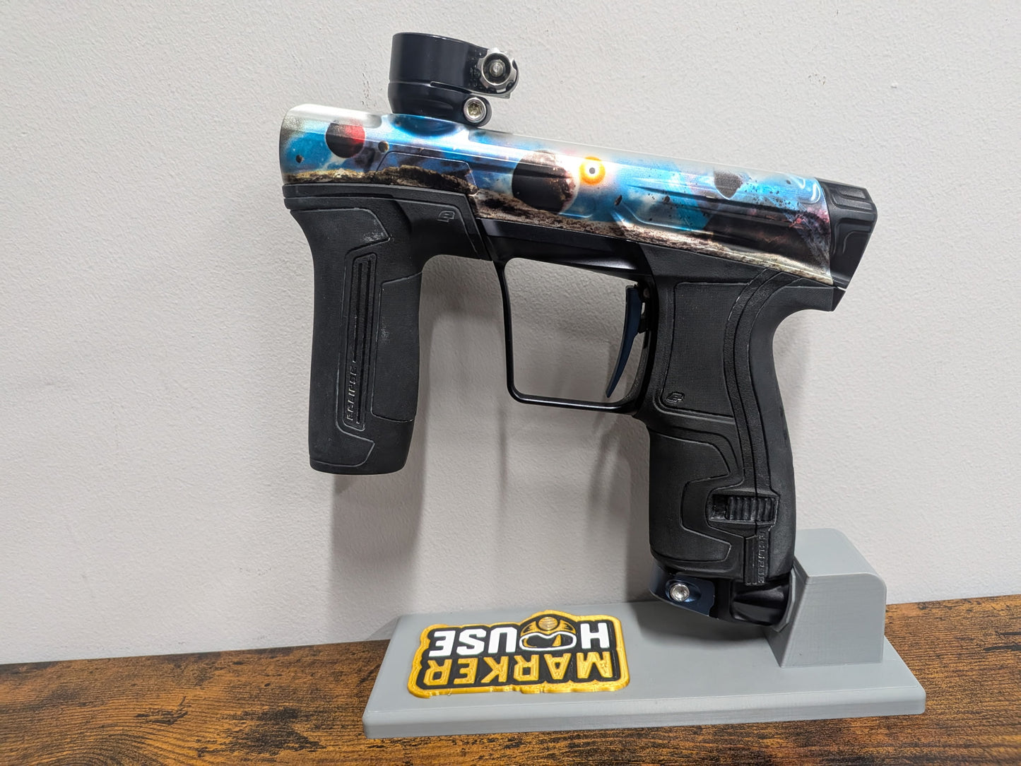Cs2